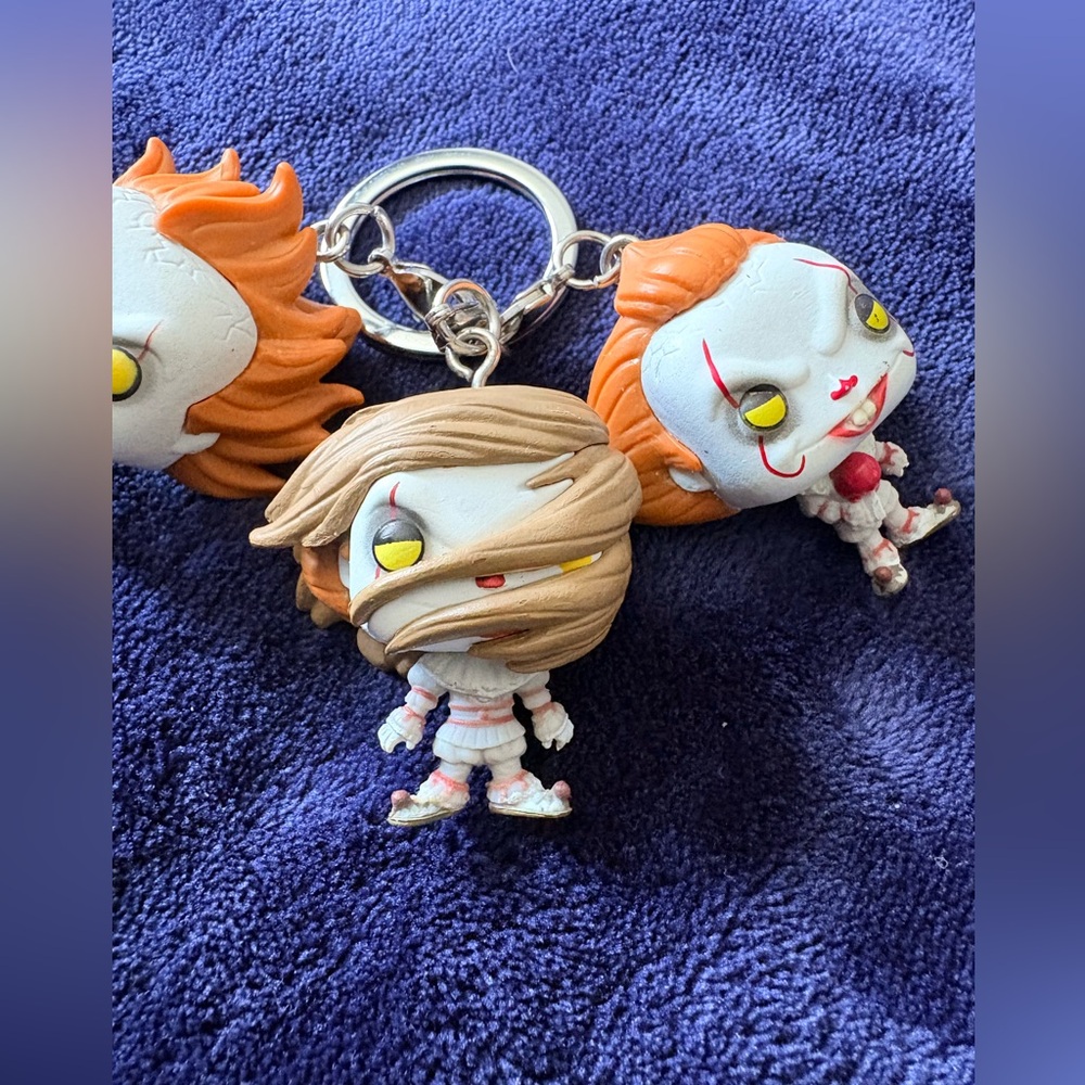 Pennywise Keychain Set x3